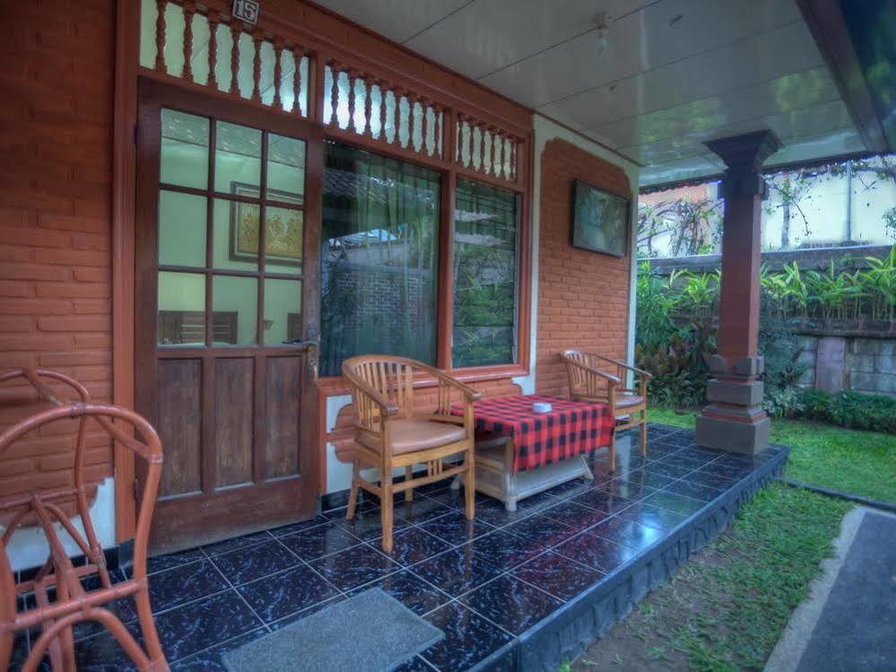 Kesumasari Beach Hotel Sanur Zewnętrze zdjęcie